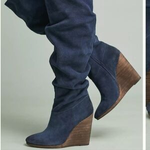 Charles David Wedge Blue Suede Boot Size 7.5